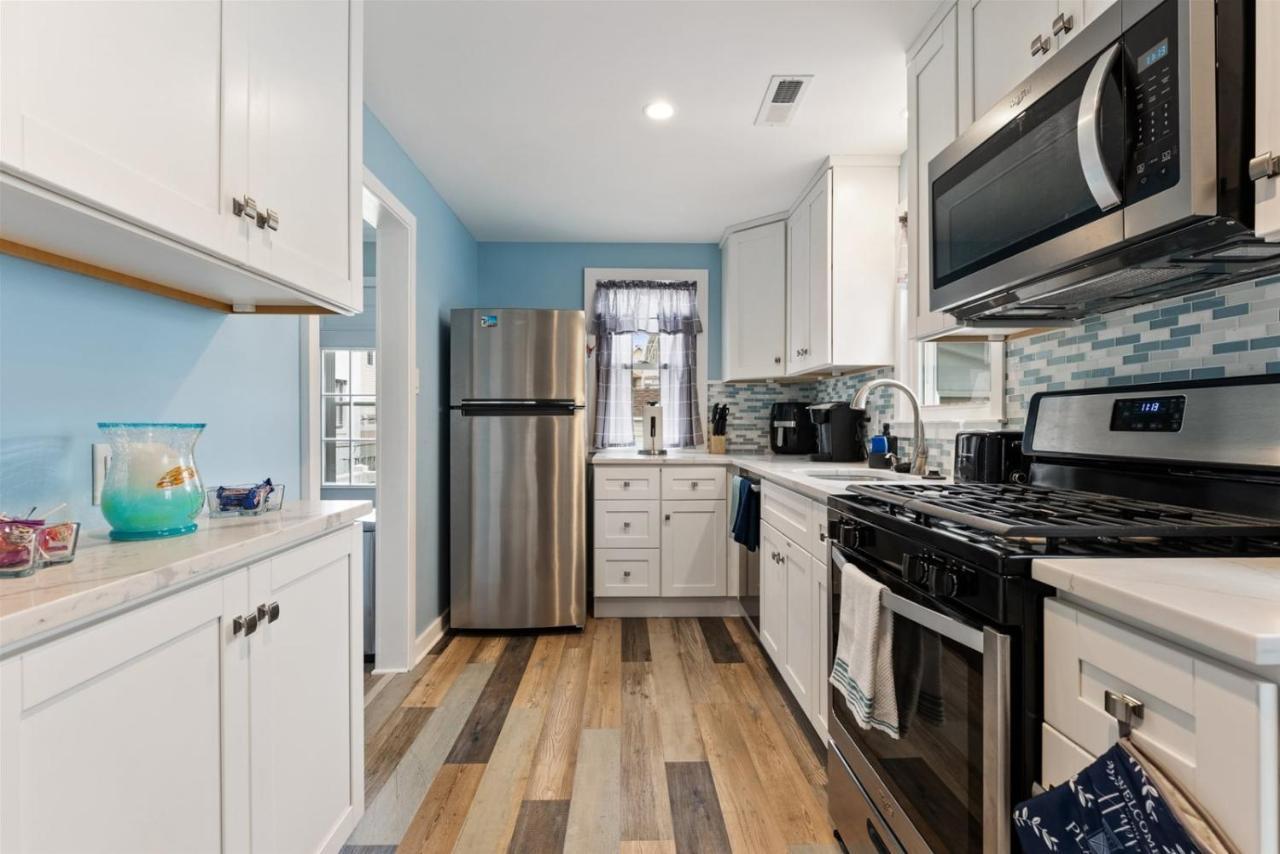 Newly Renovated 4 Bedroom Home Only 2 Blocks From The Beach! Wildwood Buitenkant foto