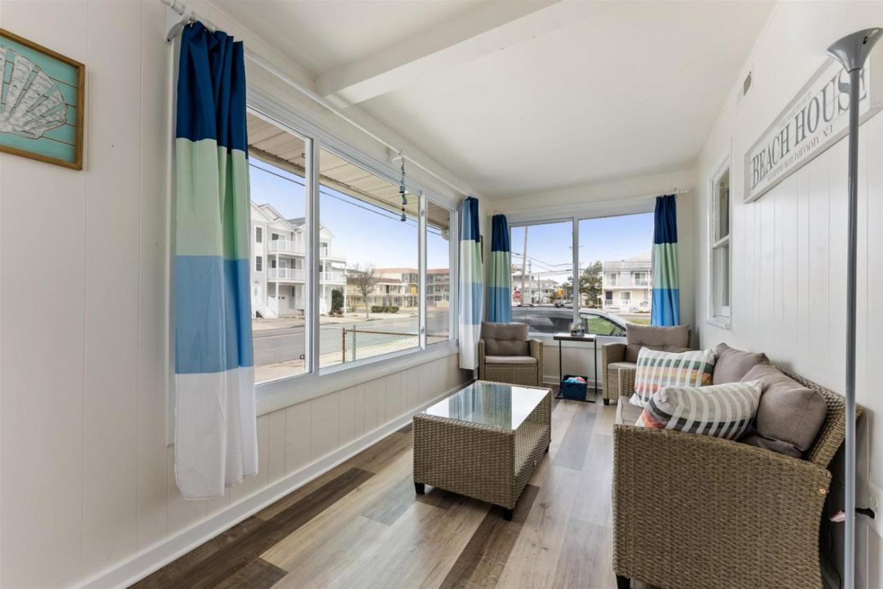Newly Renovated 4 Bedroom Home Only 2 Blocks From The Beach! Wildwood Buitenkant foto
