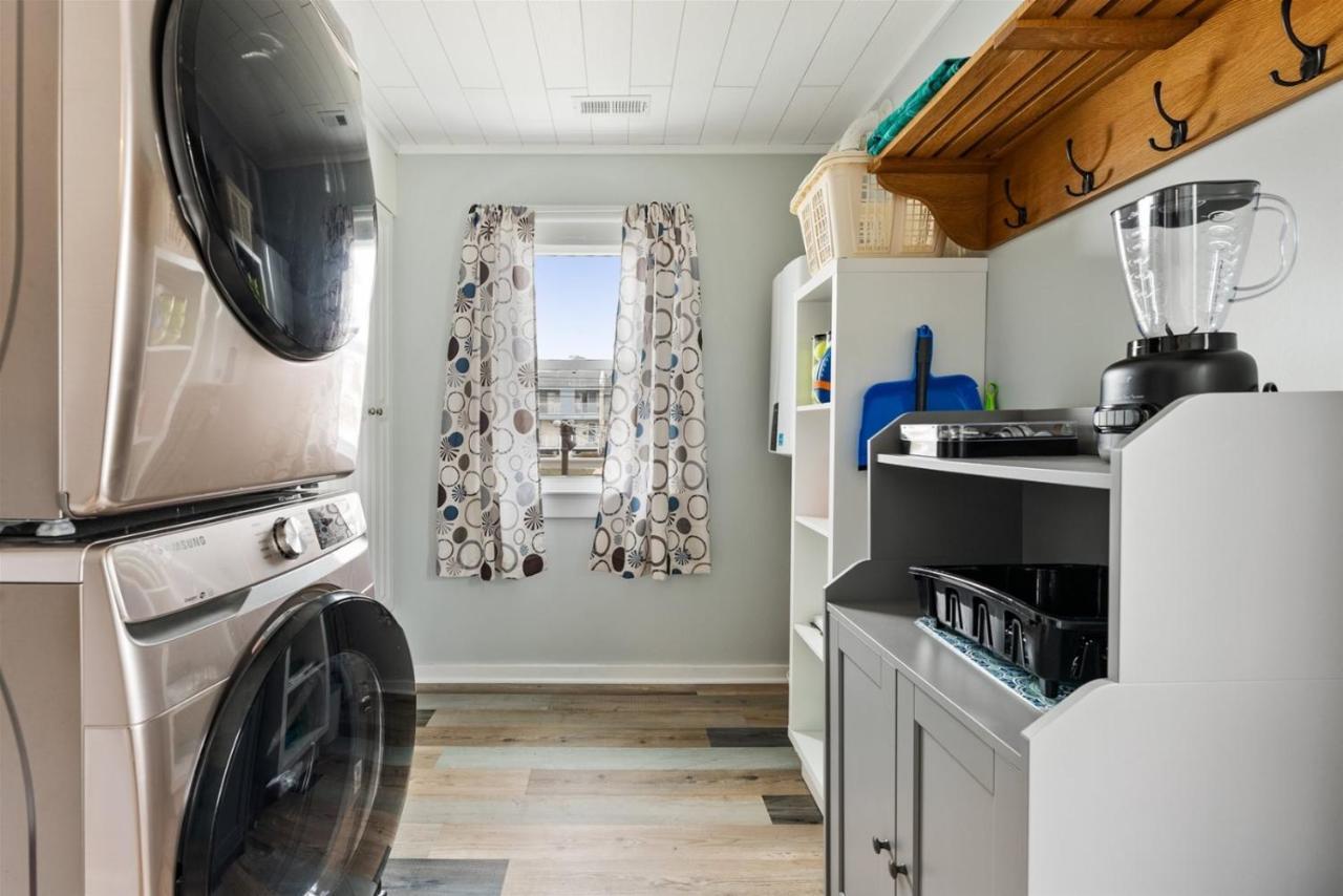 Newly Renovated 4 Bedroom Home Only 2 Blocks From The Beach! Wildwood Buitenkant foto